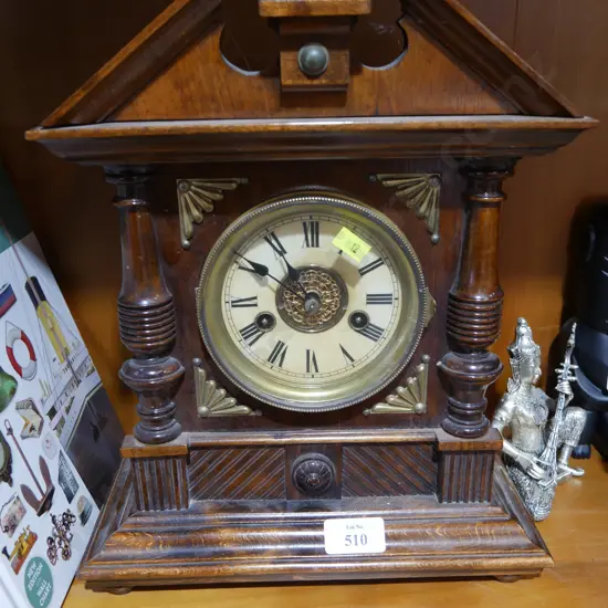 Mantle clock