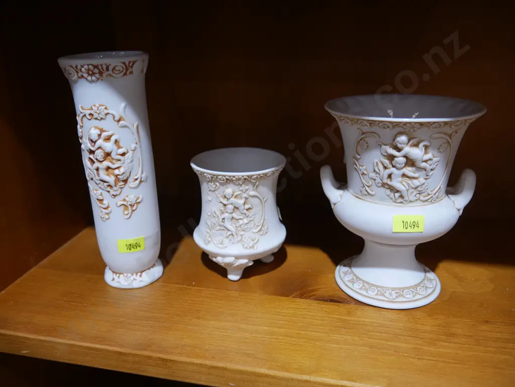 Vases Image 1++
