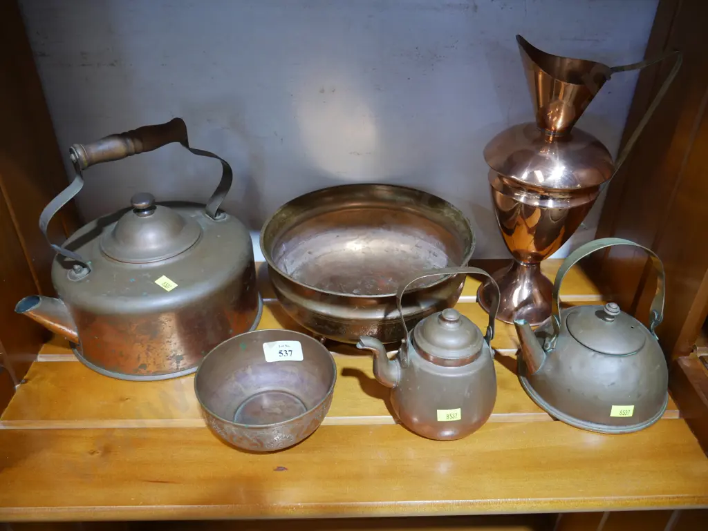 Copper teapots etc Image 1++