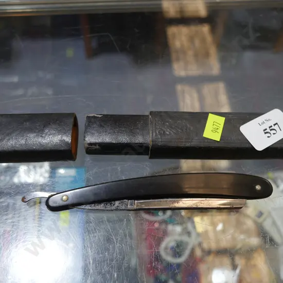 Cut throat razor and case