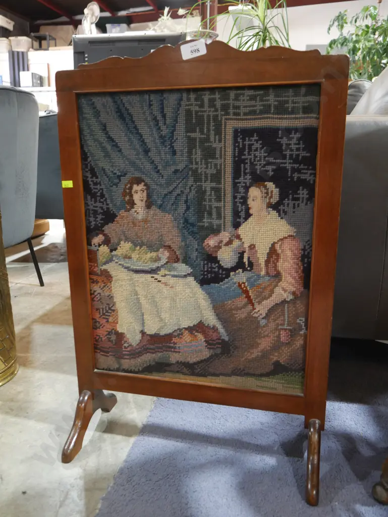 Tapestry fireguard Image 1++