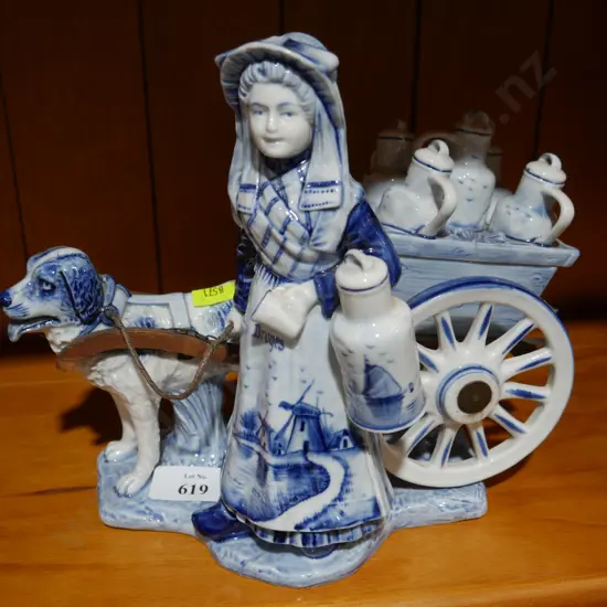 Blue and white Ornament