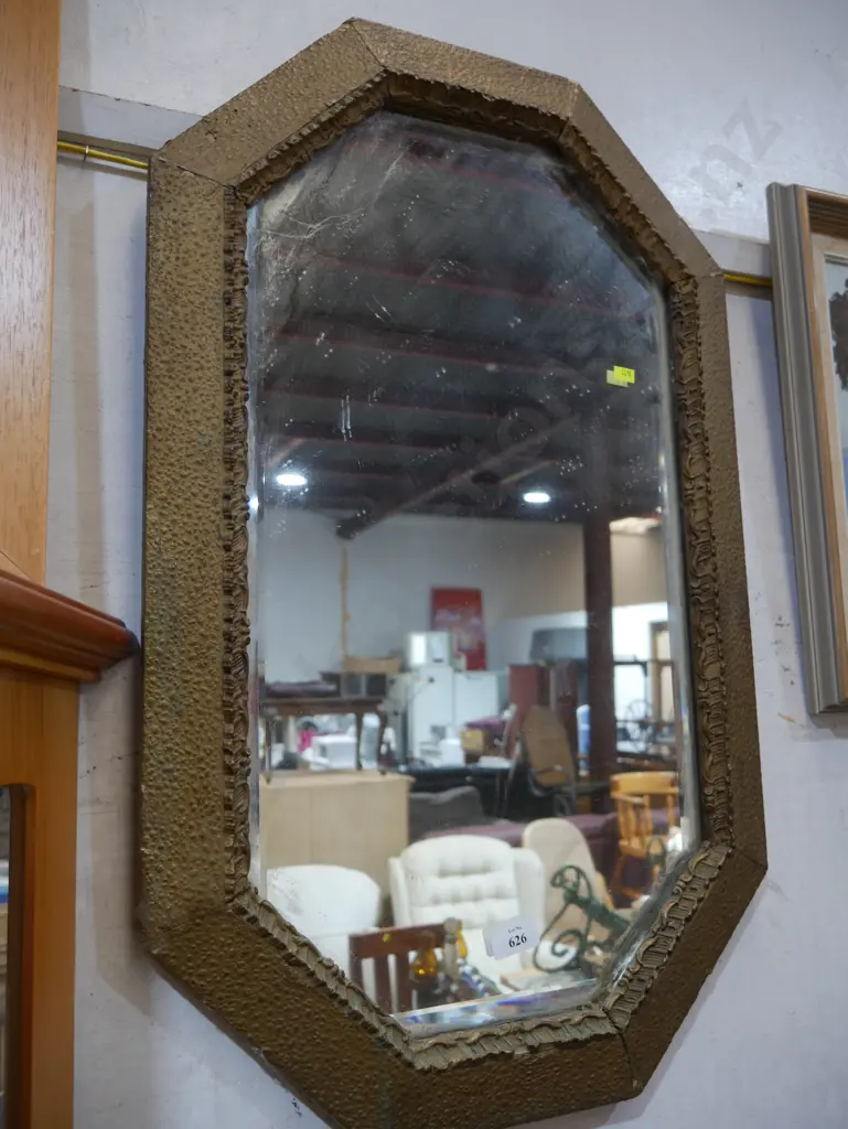 Framed mirror Image 1++