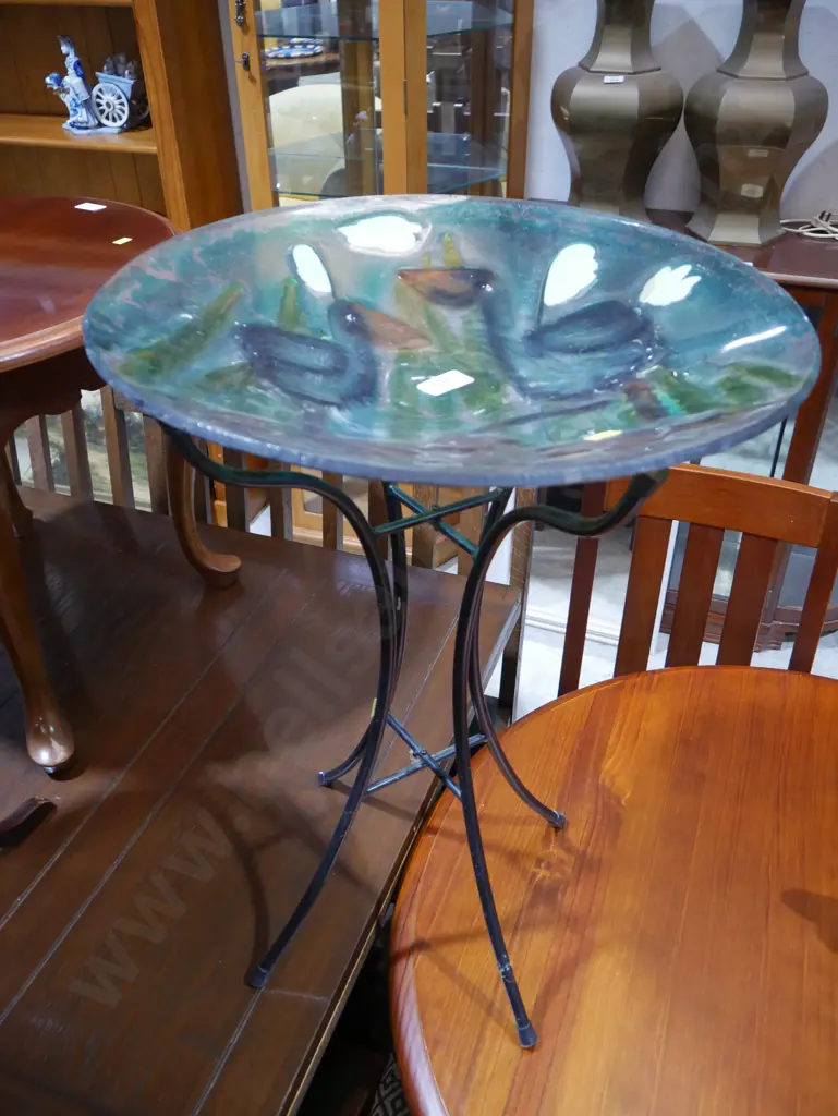 Glass table top Image 1++