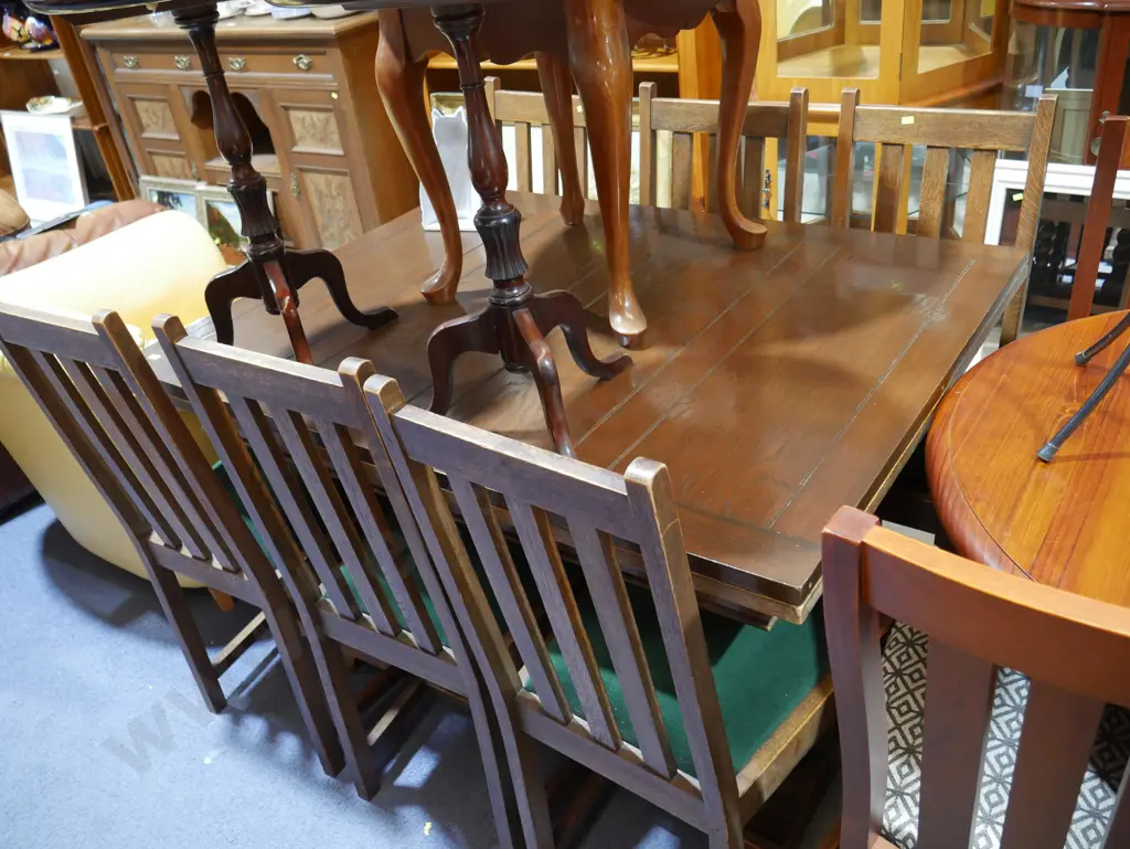 Dining table and 6 chairs Image 1++