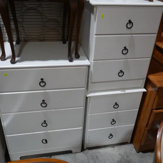 White three bedroom suite