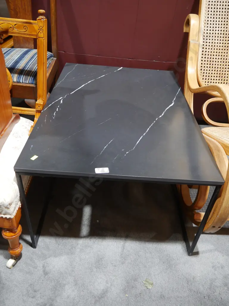 Coffee table Image 1++