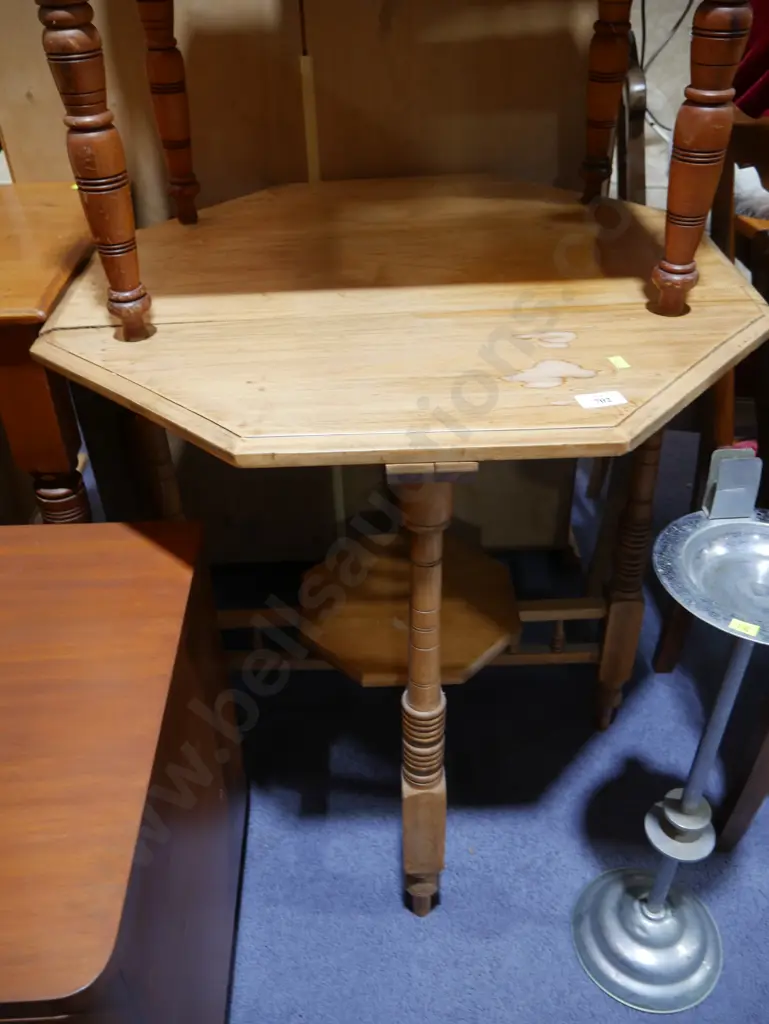 Occasional table Image 1++