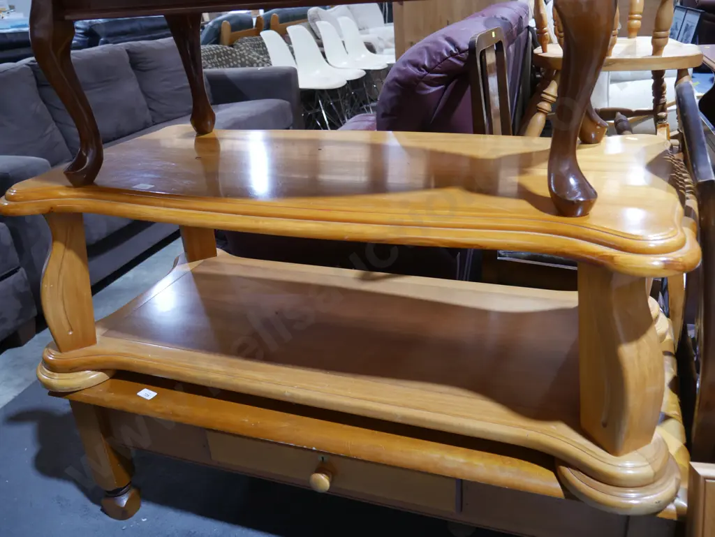 Coffee table Image 1++