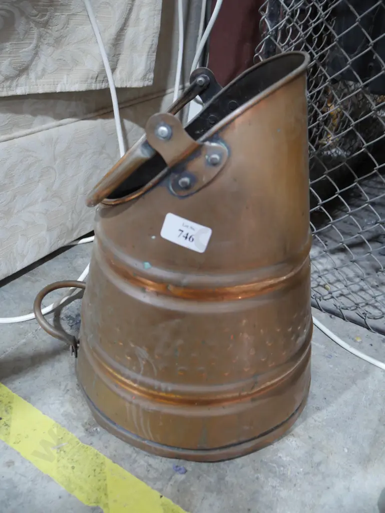 Coal bucket Image 1++