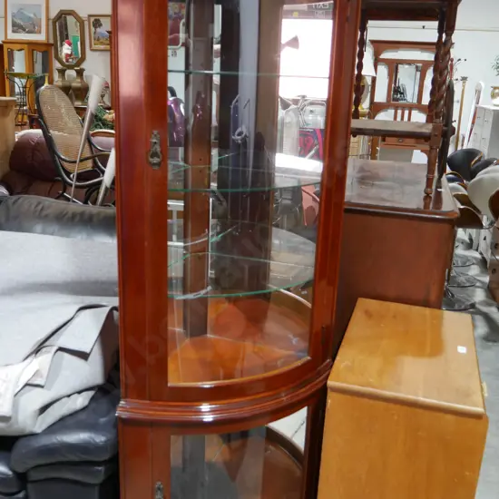 Display cabinet