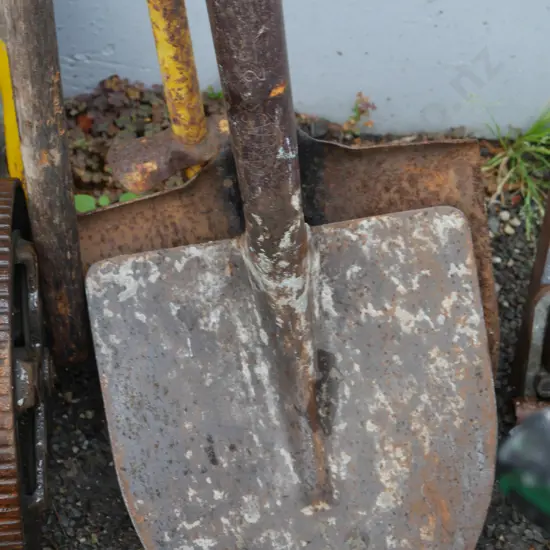 Assorted garden tools