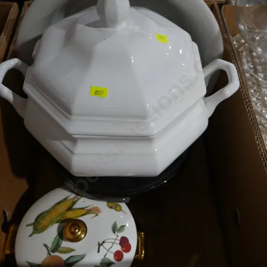 Mixing bowl, cover pots etc