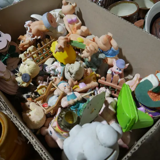 Collection of pigs