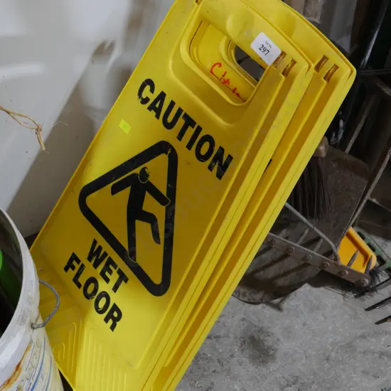 2 Wet floor signs