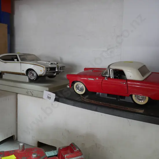 2 display model cars