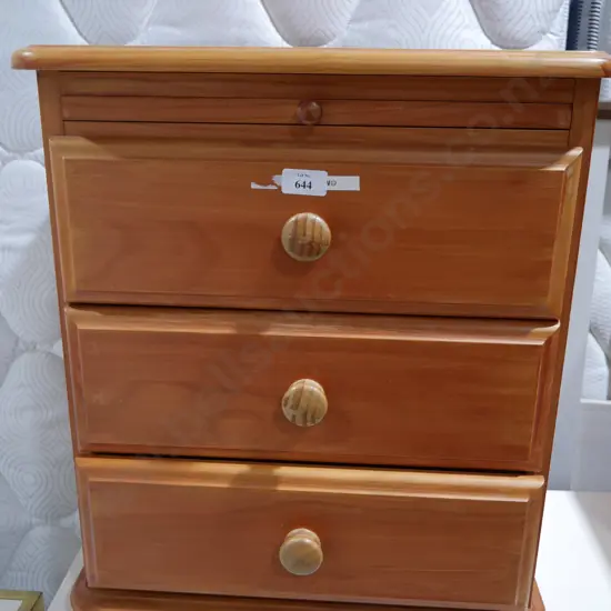 3 drawer bedside unit