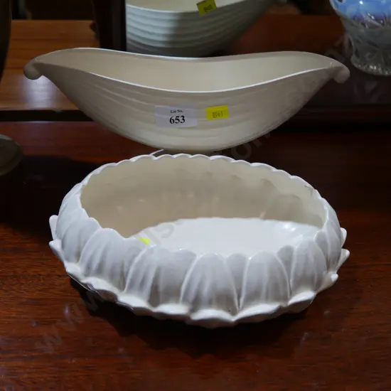 Crown Lynn, Spode white vases