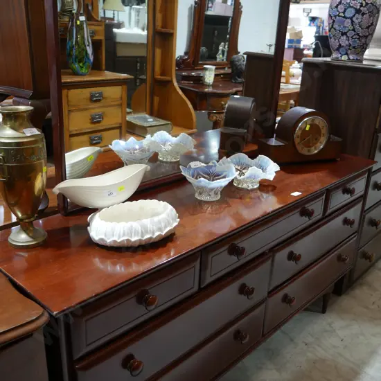 Long mirror back Dutchess