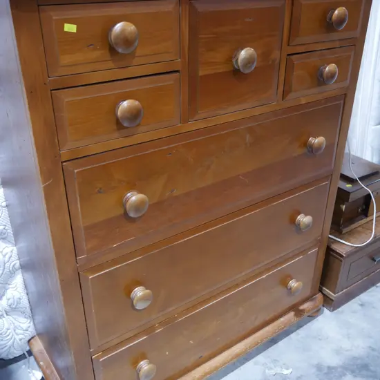 8 drawer chest