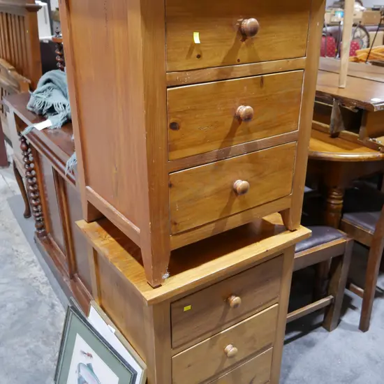 Pair 3 drawer bedside chests