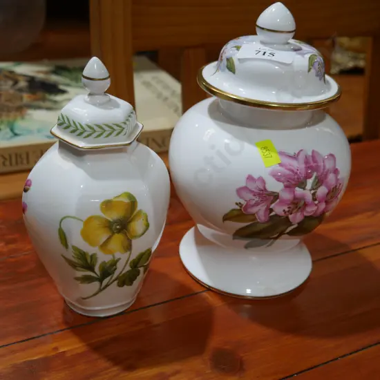 2 Spode lidded pots