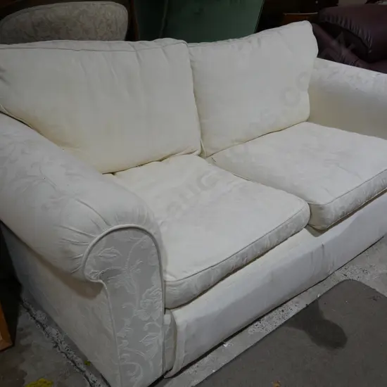 Divan couch