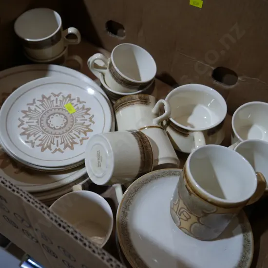 Crown Lynn earth stone etc