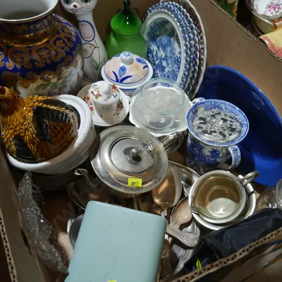 Containers , plates , ect