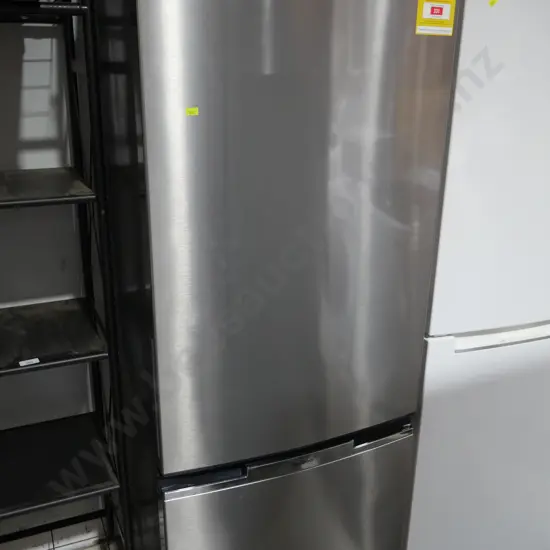 Westinghouse fridge freezer