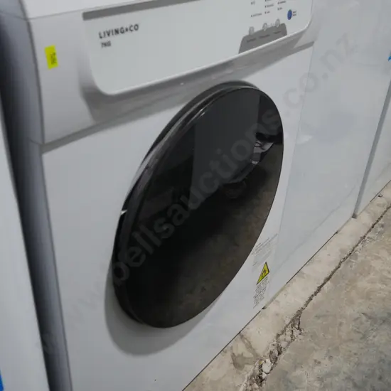 Living & Co dryer