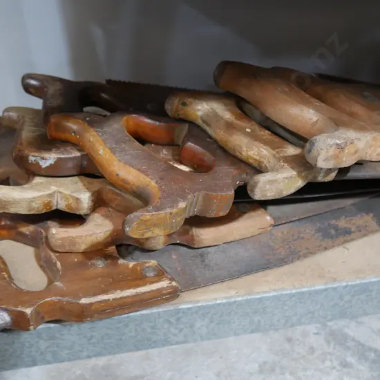 8 handsaws