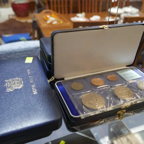 Sets NZ specimen coins