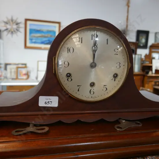 Mantle clock