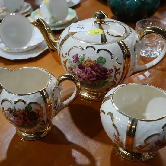 China tea service