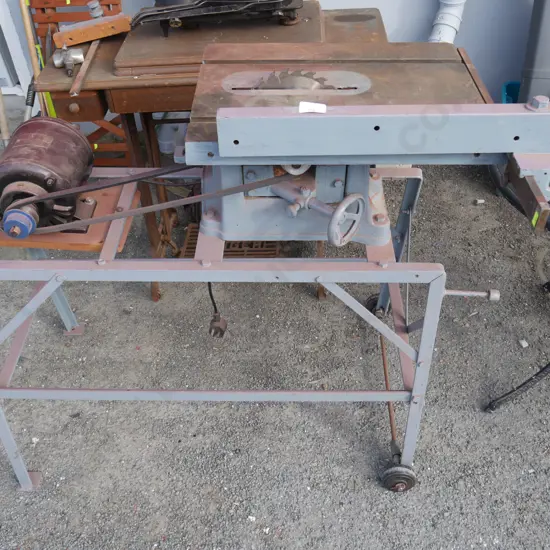 Table saw