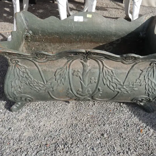Greeen cast iron planter