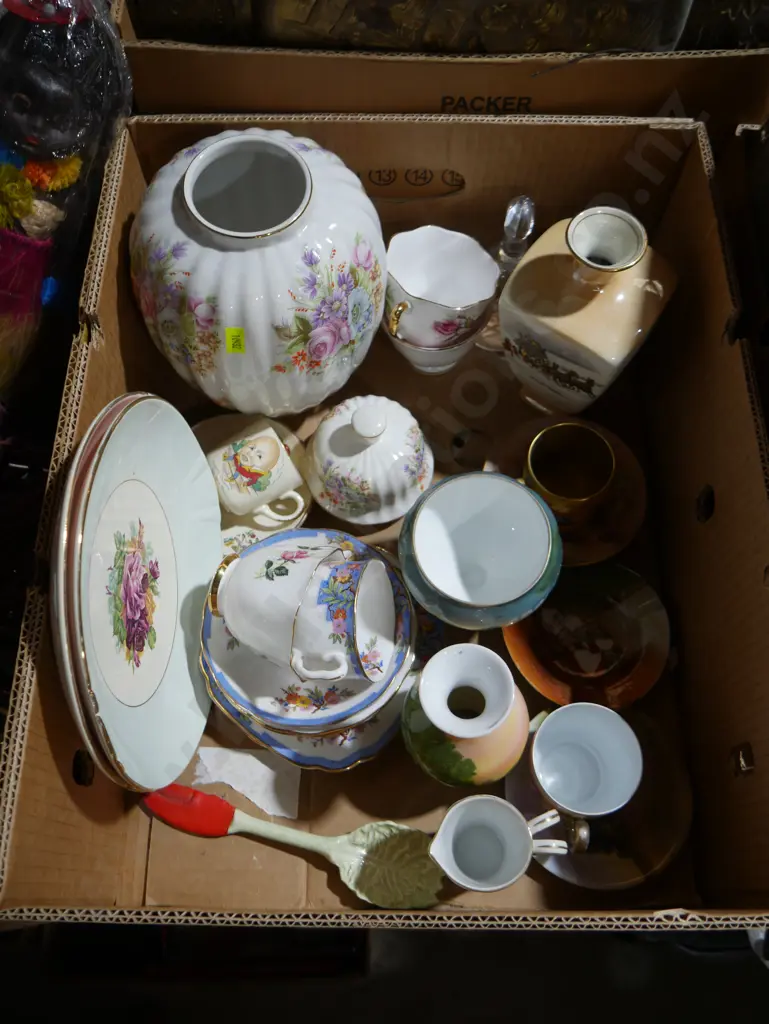 China, vases Image 1++