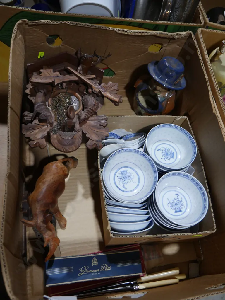 Cockoo clock, Chinese rice bowls etc Image 1++