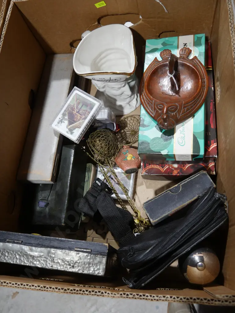 Whiskey jug etc Image 1++