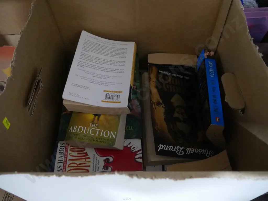 Box of books Image 1++