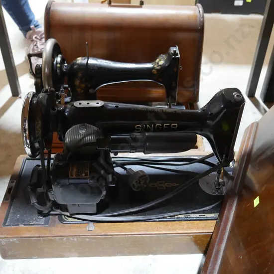 2 sewing machines
