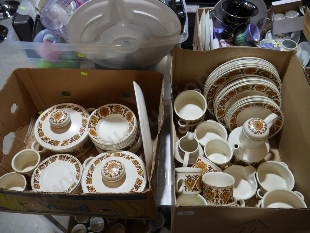 Stonehenge mid winter dinnerware Image 1++