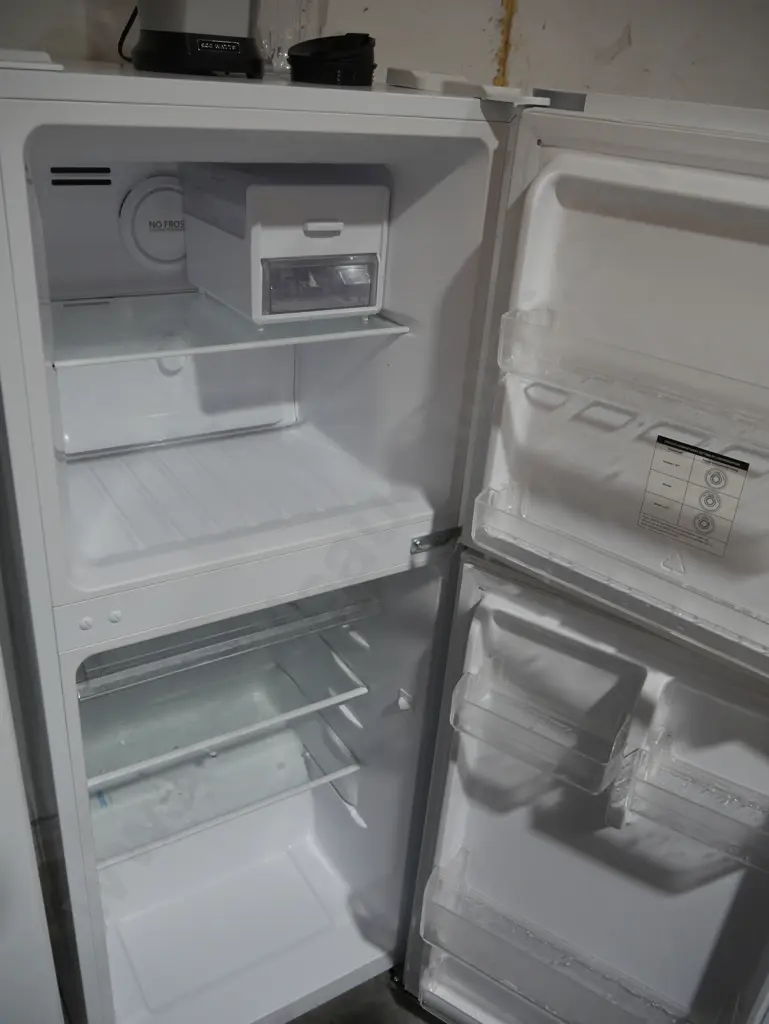 Haier fridge freezer Image 1++