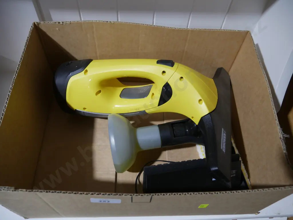 Karcher window vac Image 1++