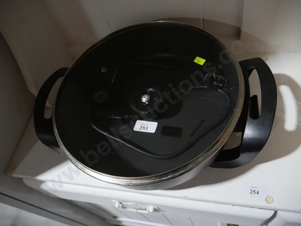 Sheffield electric fry pan Image 1++