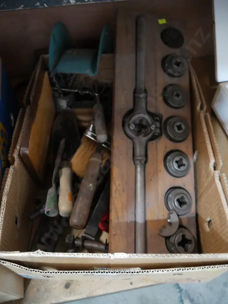 Tap and die set, etc Image 1++