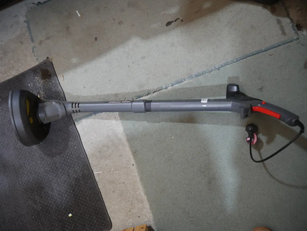 Ozito weed eater Image 1++