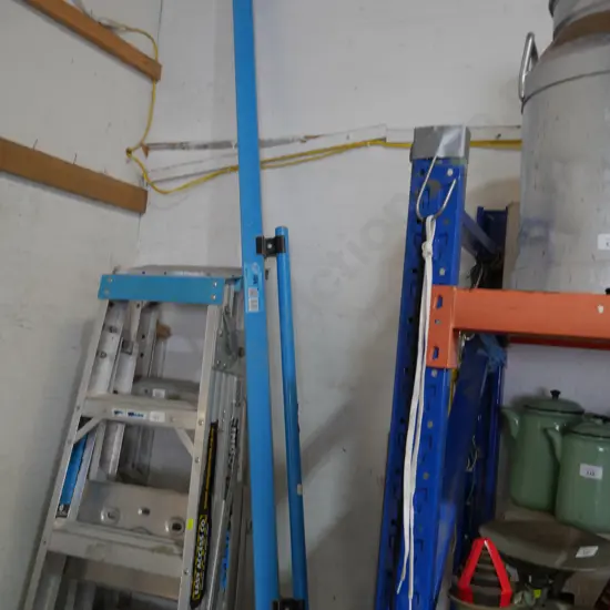 Large concrete float