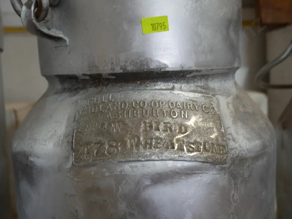 Ashburton milk can Image 1++